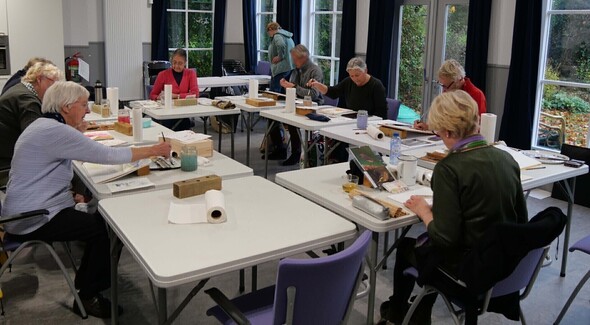 Tekenen en aquarelleren donderdagochtend